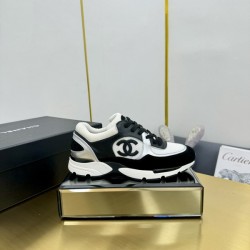 샤넬 메쉬 스웨이드 블랙