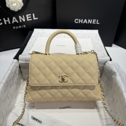 샤넬 24A COCO 탑 핸드 캐비어 A92990
