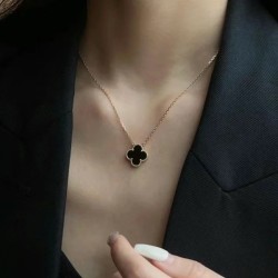 반클리프 알페 알함브라 펜던트