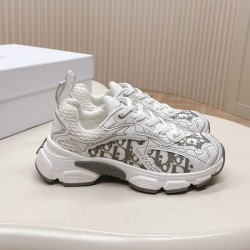 디올 크로노 스니커즈