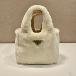 프라다 에크루 시어링 미니 토트백