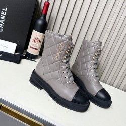 샤넬 25SS 컴뱃 퀄팅 하프부츠 램스킨