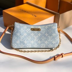 루이비통 리브 포쉐트 데님 스카이블루 M83532