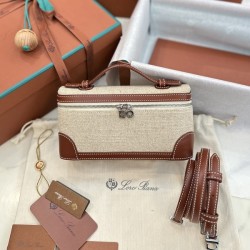 로로피아나 엑스트라백 L19