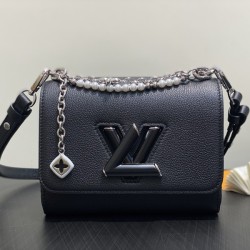 루이비통 트위스트 PM 슬림 백 M14636