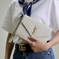 생로랑 카산드라 클러치