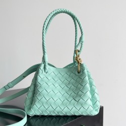 보테가 베네타 안디아모 파라슈트 미니