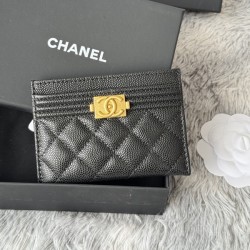 샤넬 보이 캐비어 카드슬롯 지갑