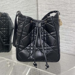 디올 디 모션 미디엄 호보 버킷백 DR09463