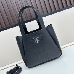 프라다 비텔로 다이노 토트 1BG335