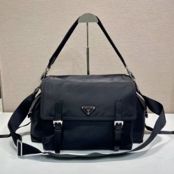 프라다 익스플로어 리나일론 2VD082