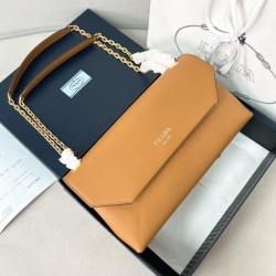 프라다 두 미디엄 숄더 백 1BD371