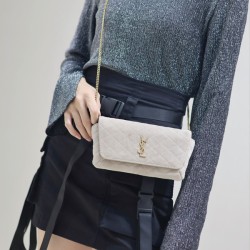 생로랑 로고 플라크 플랩 패스닝 퀼트 숄더 754051