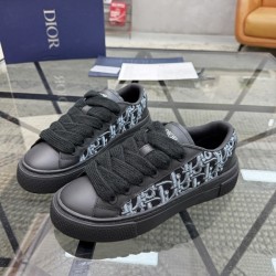 디올 B33 스핀 스니커즈