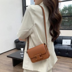 셀린느 스몰 퀴르 트리오페 백 탄 199233