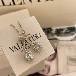 발렌티노 가라바니 메탈 체리 체인