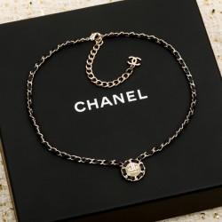 샤넬 레더 CC로고 목걸이