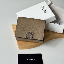 로에베 아나그램 레더 삼단 지갑