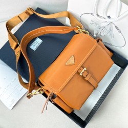 프라다 익스플로어 레저 숄더 1BD394