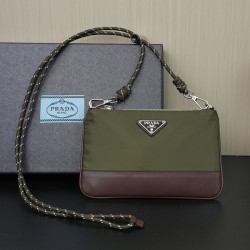 프라다 스피드락 리나일론 2ZT073