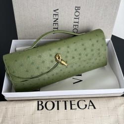 보테가 베네타 안디아모 클러치 805241 (타조 가죽)