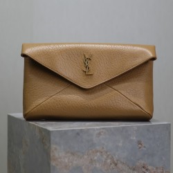 생로랑 카산드라 라지 클러치 769307