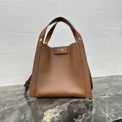 셀린느 스몰 큐보백 124182 (송아지 가죽)