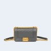 샤넬 보이백 미니 캐비어 그레이 골드